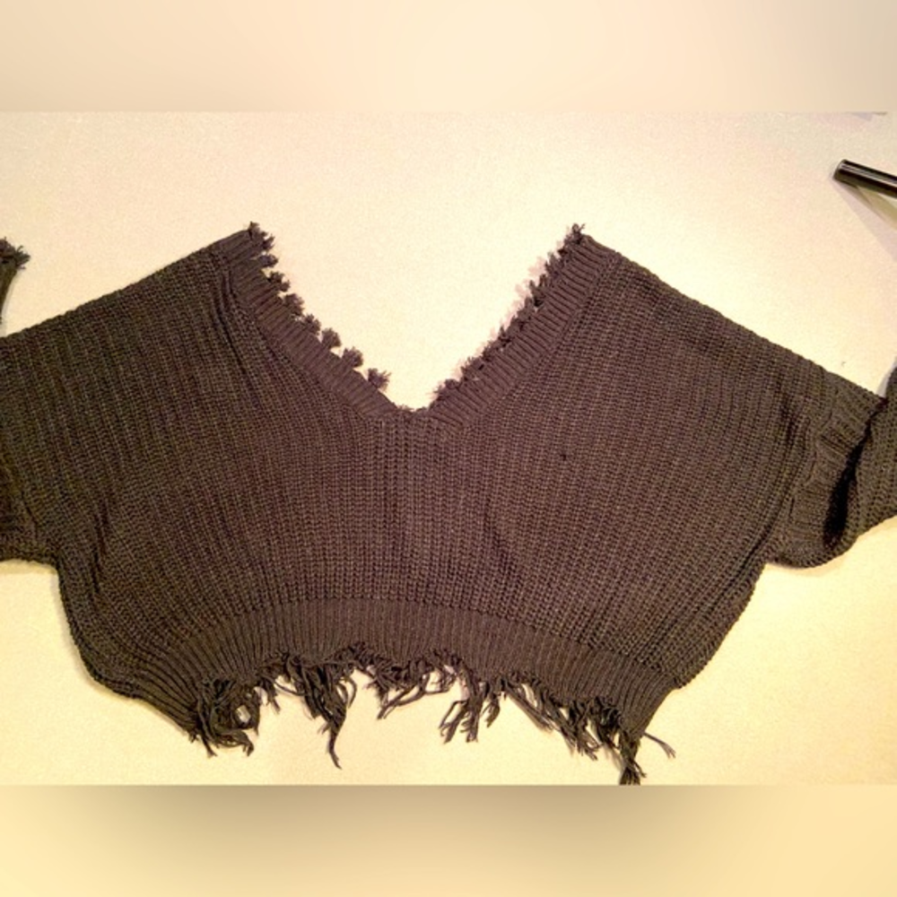 Zaful, Black Sweater, Off the Shoulder, Cropped, Distressed, one Size.